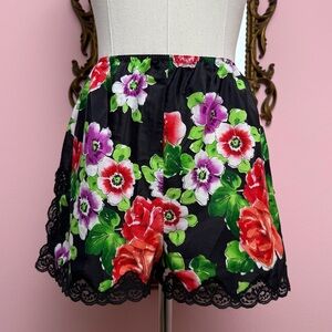 Vintage 1990’s Victoria’s Secret Gold Label Black Floral High Slit Shorts Small